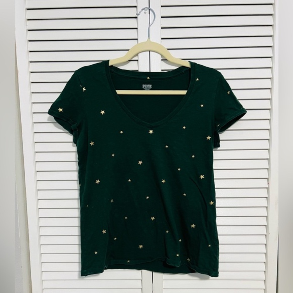 PINK Victoria’s Secret green short sleeve top with stars